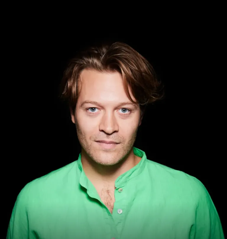 Porträt von Felix Zohlen